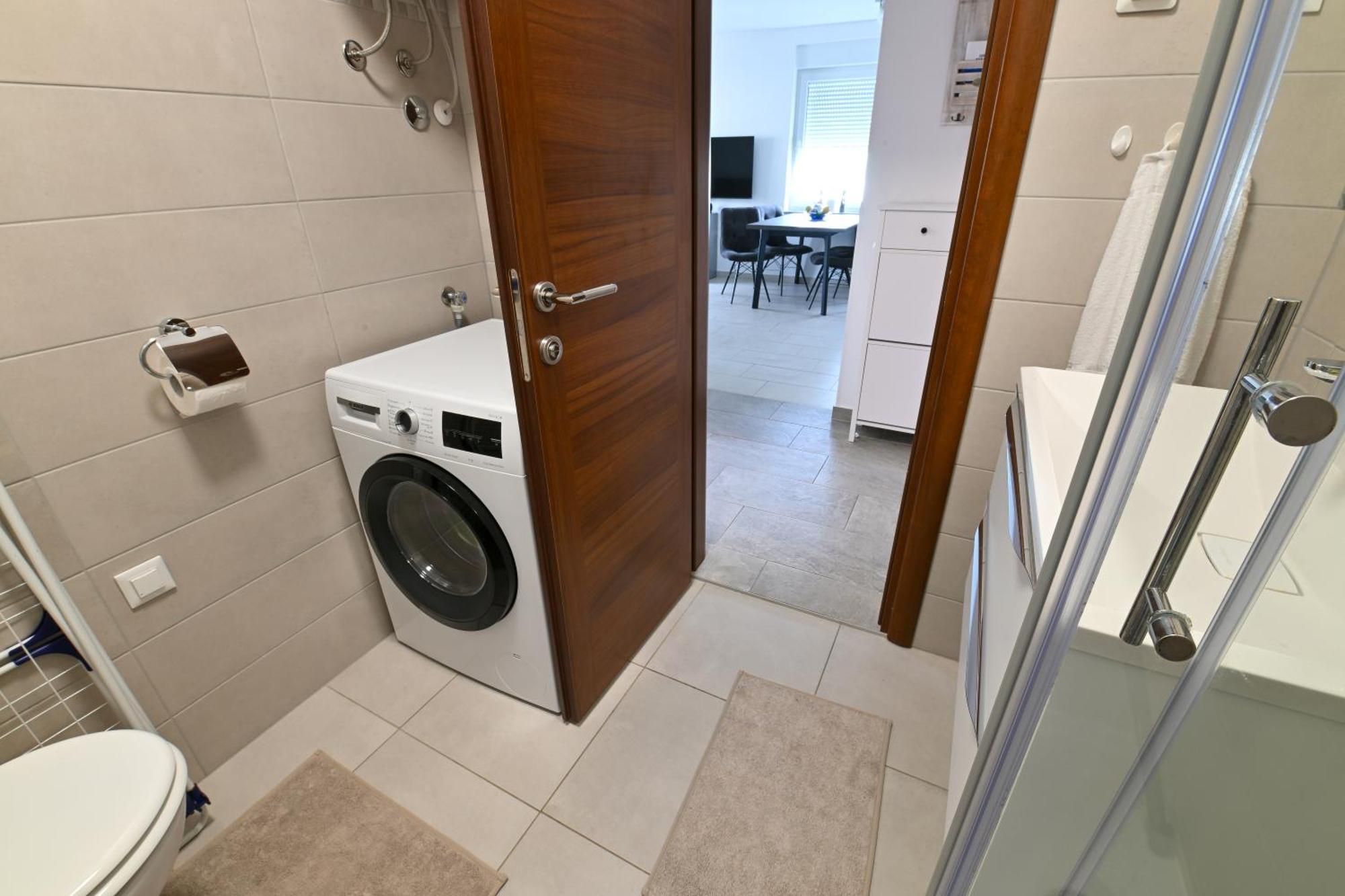אומאג Apartment Uma מראה חיצוני תמונה